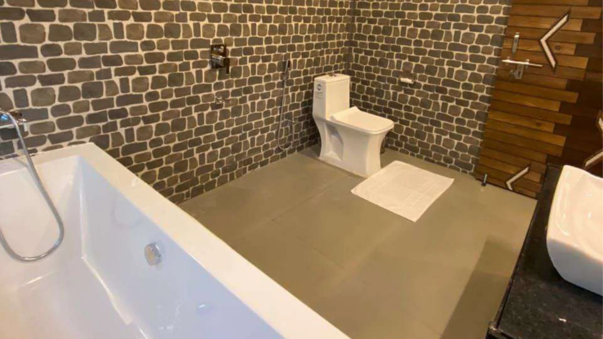 Room Gallery Image